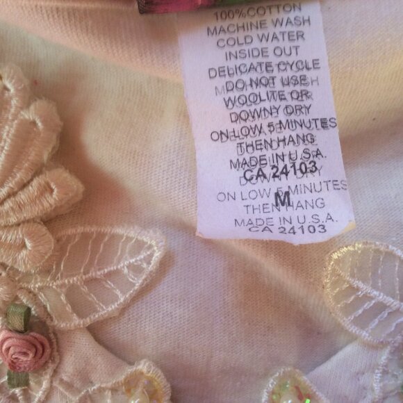 Vintage Cream Floral Embroidered Tee - Picture 4 of 7